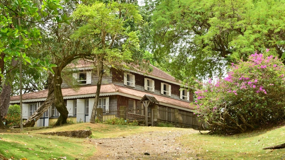 Habitation CLEMENT